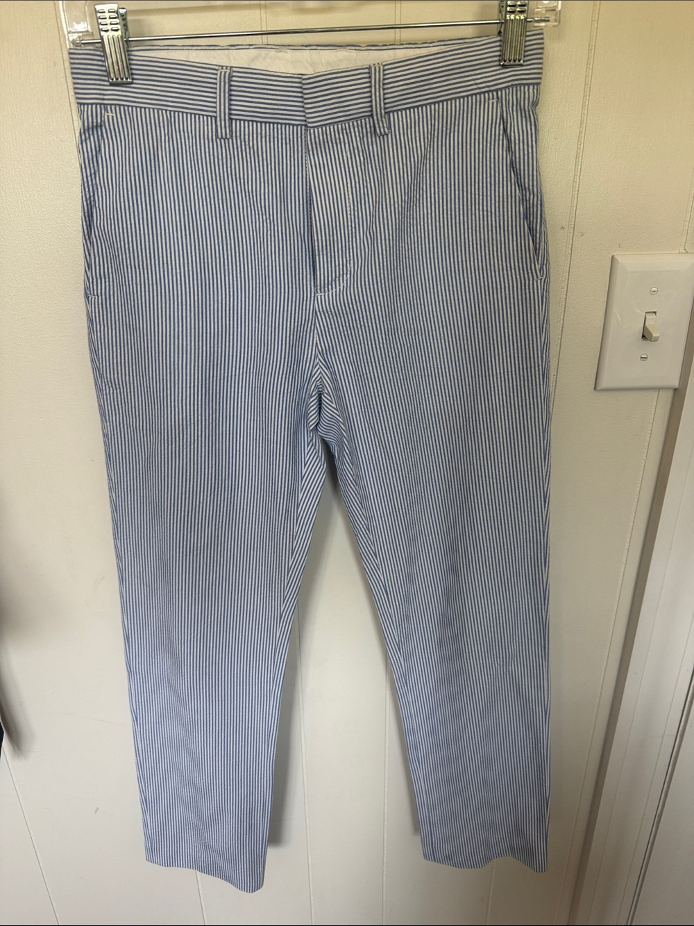 Boys two piece Ludlow seersucker suit - Picture 3 of 4